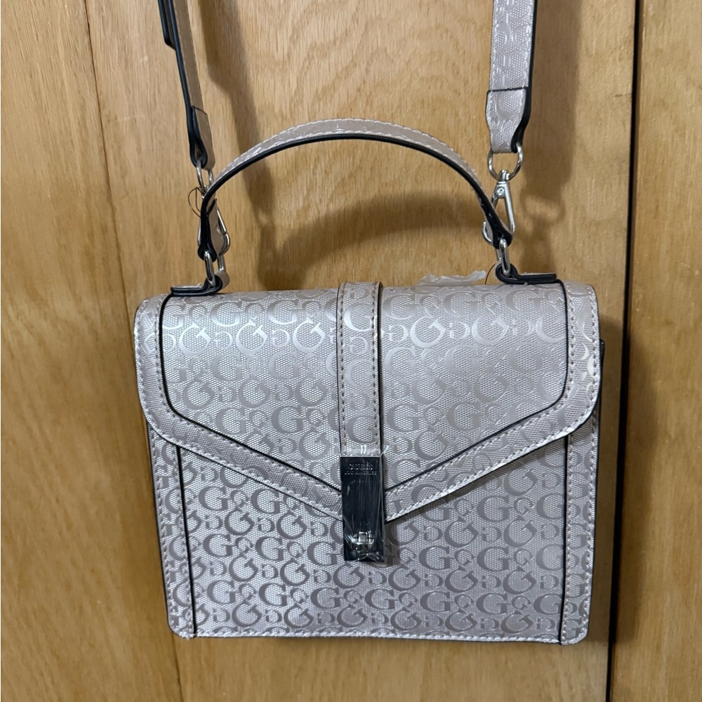 Guess Soft pink Crossbody Bag